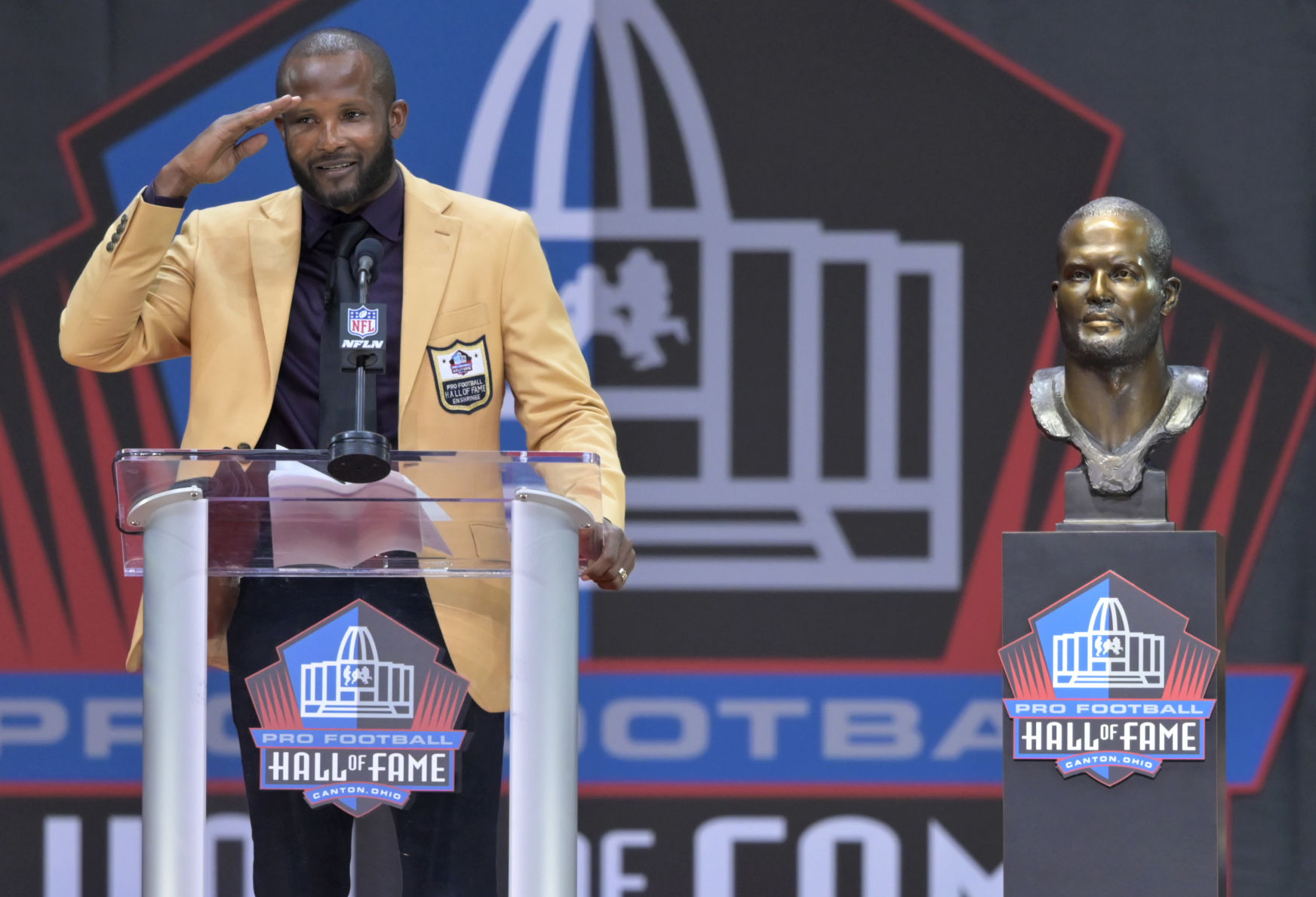 Hall of Fame Football